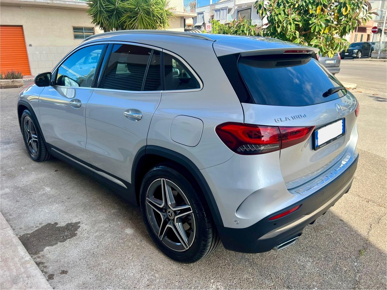 Mercedes-benz GLA 180 GLA 180 d Automatic Premium AMG