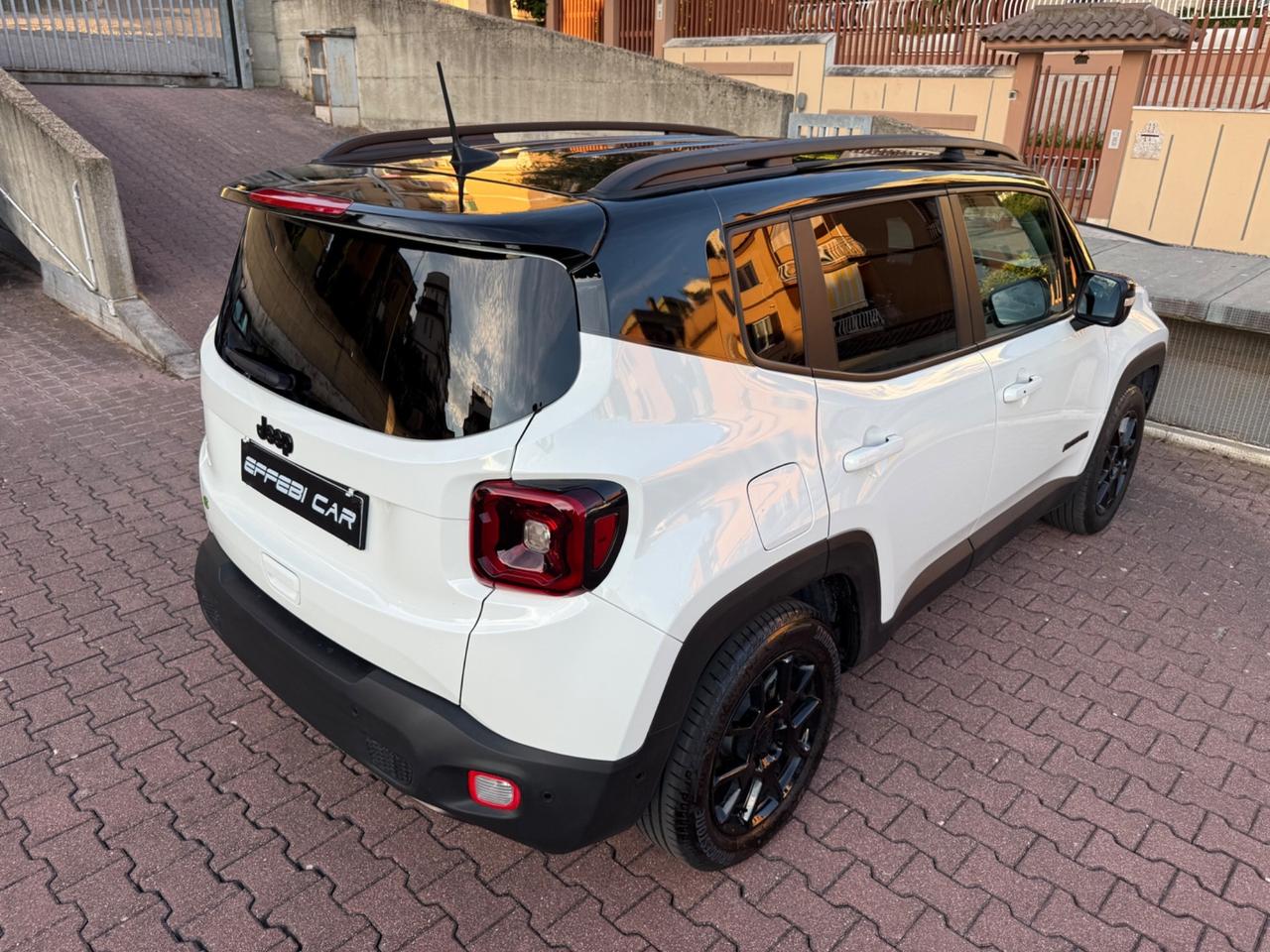 Jeep Renegade 1.5 T4 e-hybrid mhev 130cv DCT UPLAND