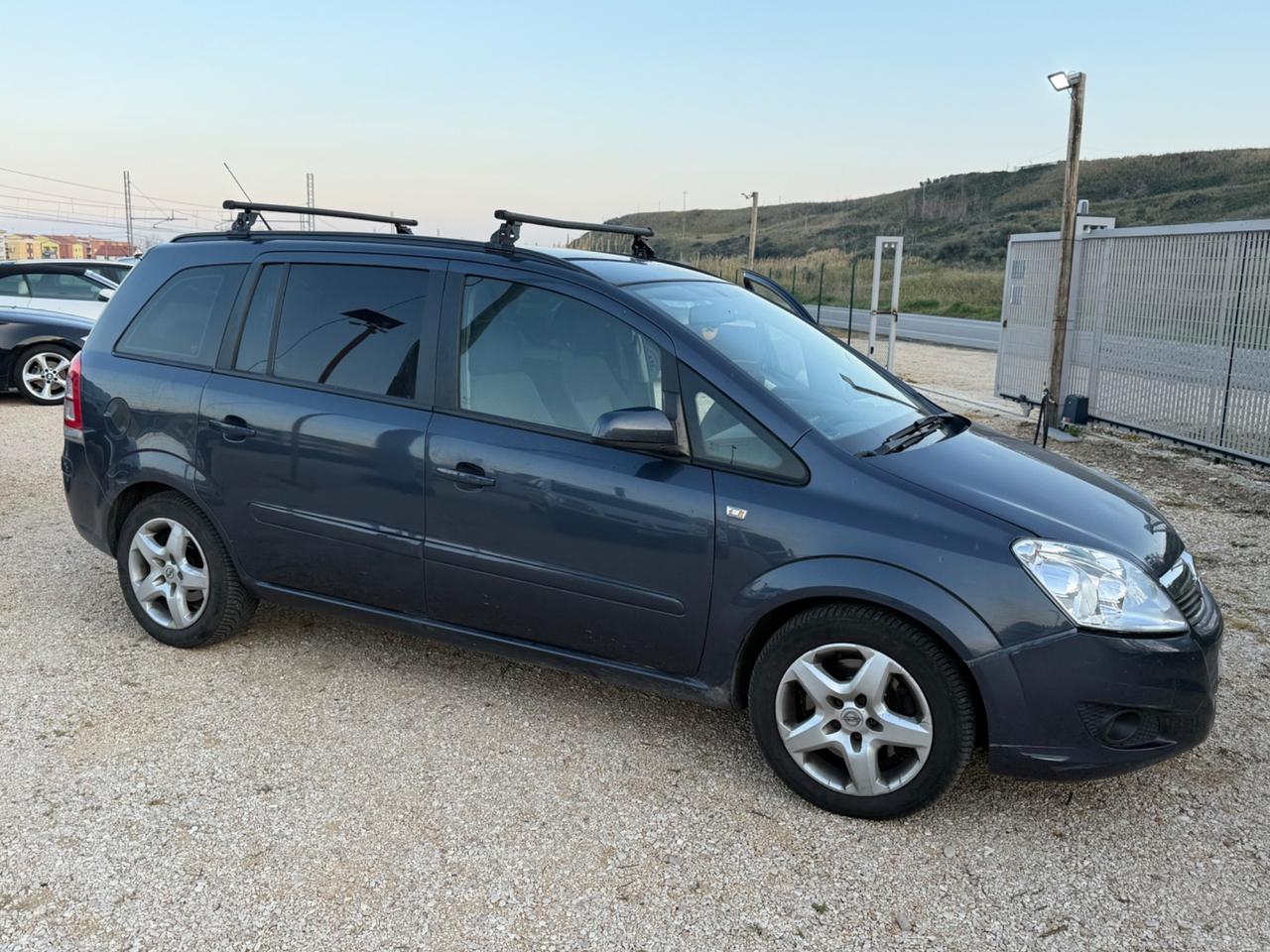 Opel Zafira 1.9 DIESEL 7 POSTI PREZZO SHOCK 1.999€