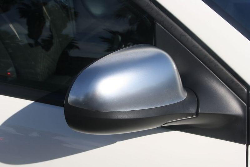 Lancia Ypsilon 1.0 FireFly 70cv Hybrid ALBERTA FERRETTI