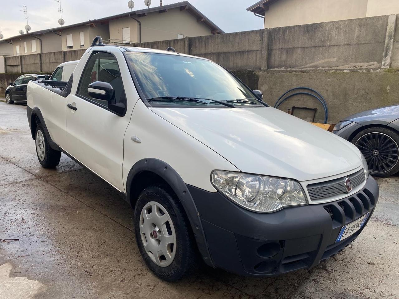 Fiat strada pik up 1.3 mtj 2010