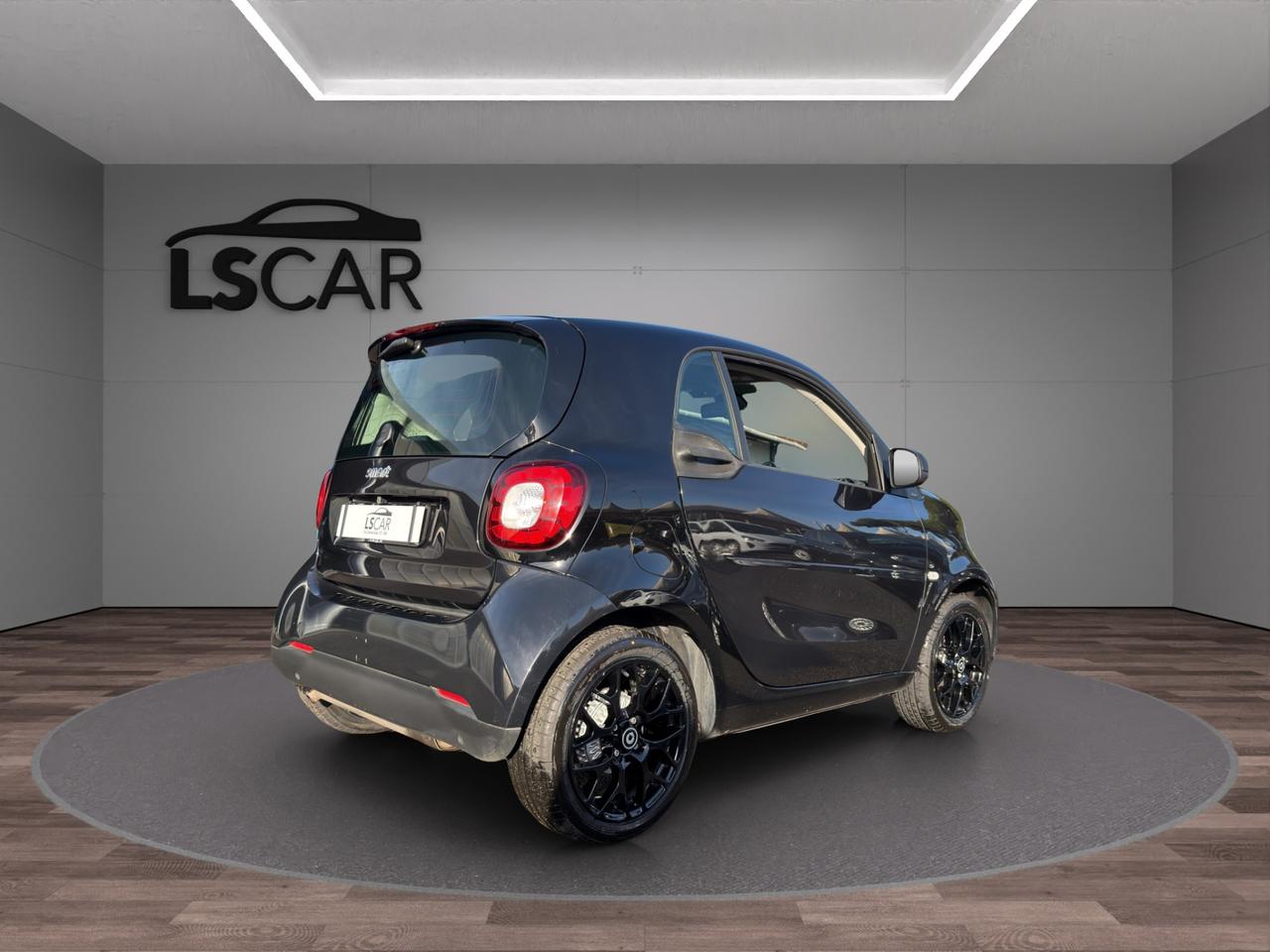 Smart fortwo coupe Fortwo 0.9 t Passion 90cv - Unipro - Promo Finanziamento - Unipro - Schermo - Retrocamera - Tetto - Cerchi 16"