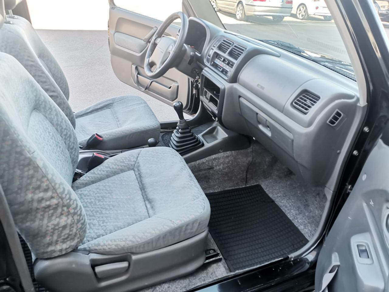 Suzuki Jimny 1.3i 16V cat Cabrio 4WD JLX