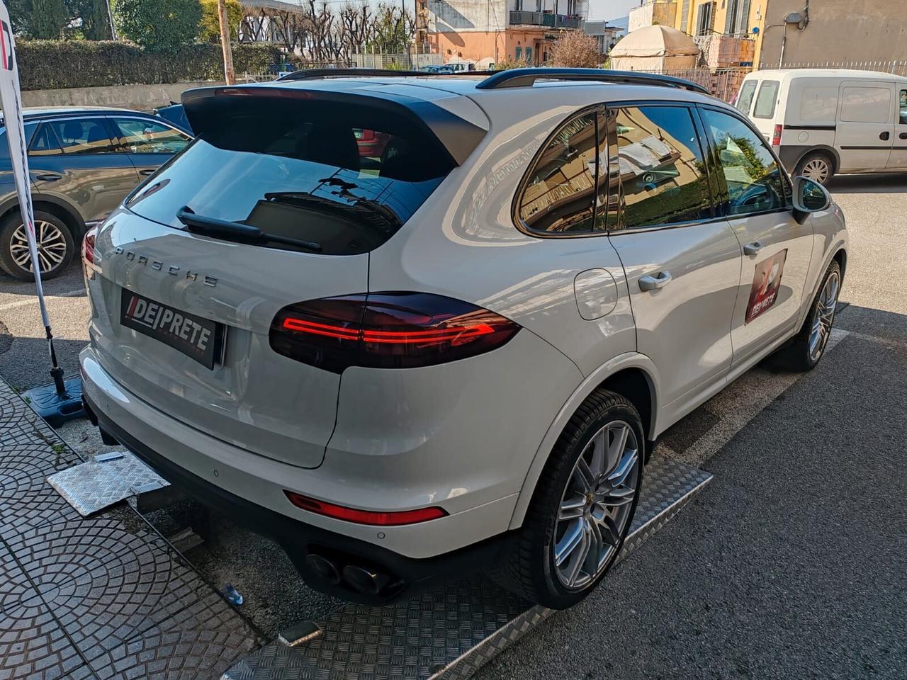 Porsche Cayenne 3.0 Diesel Platinum Edition