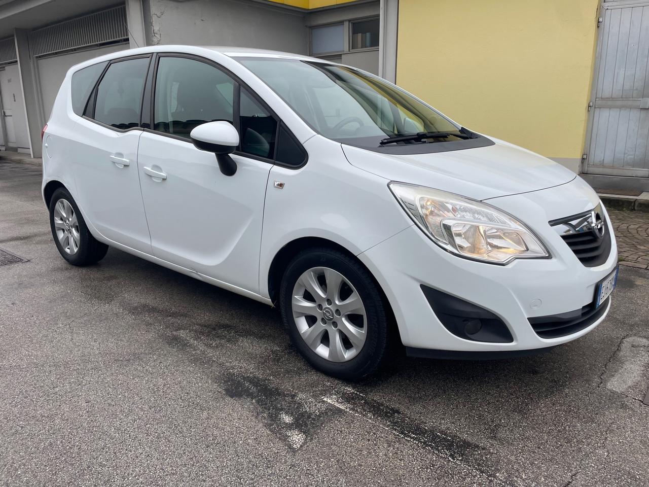 Opel Meriva 1.4 benzina km 115 mila garanzia 12 m