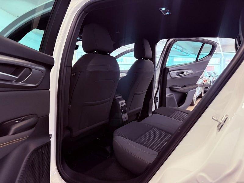 Alfa Romeo Tonale 1.3 280cv Plug-in Hybrid AT6 Sprint Q4