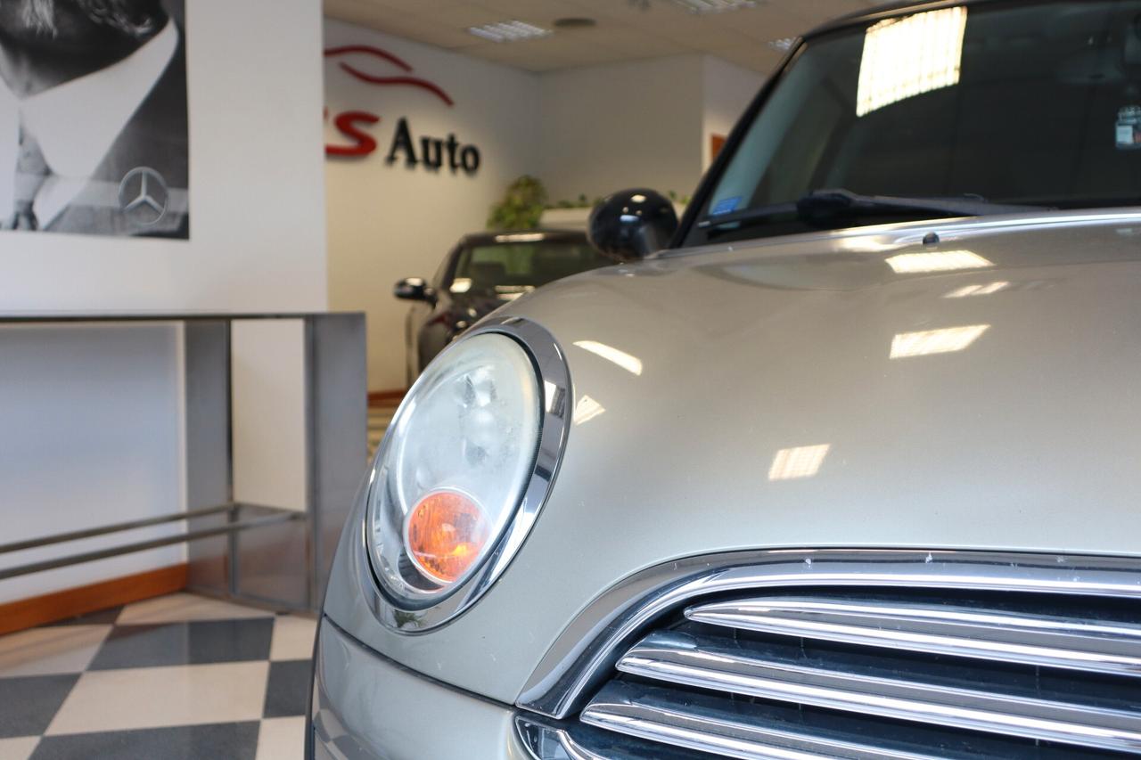 Mini 1.6 16V Cooper D