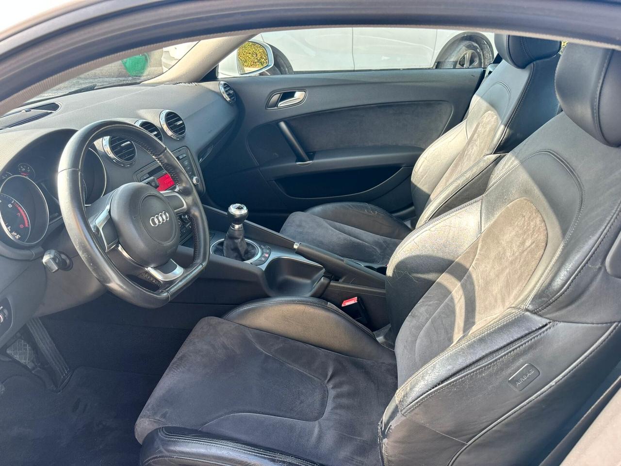 Audi TT Coupé 1.8 TFSI Advanced