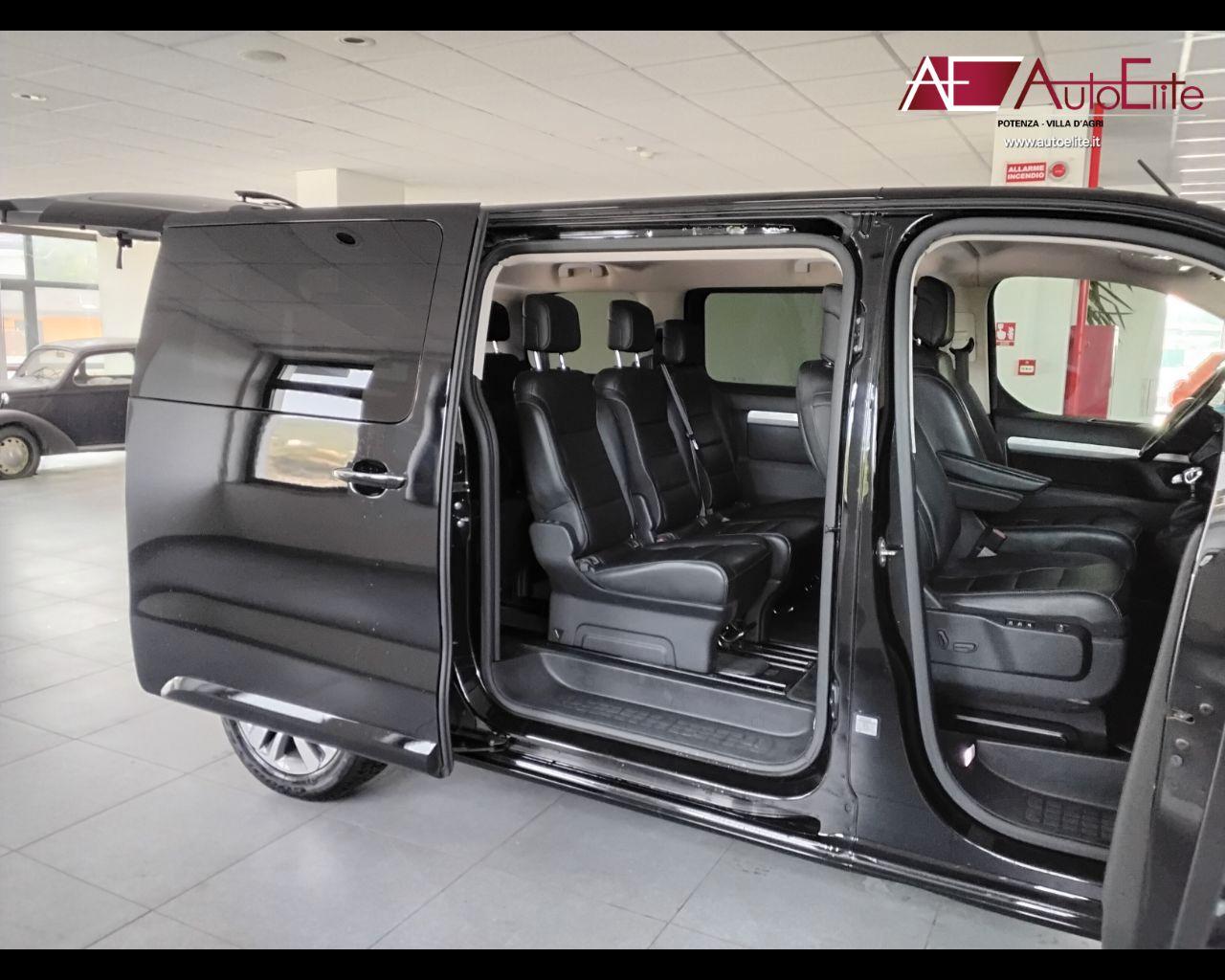 PEUGEOT Traveller BlueHDi 150 S&S Standard Allure