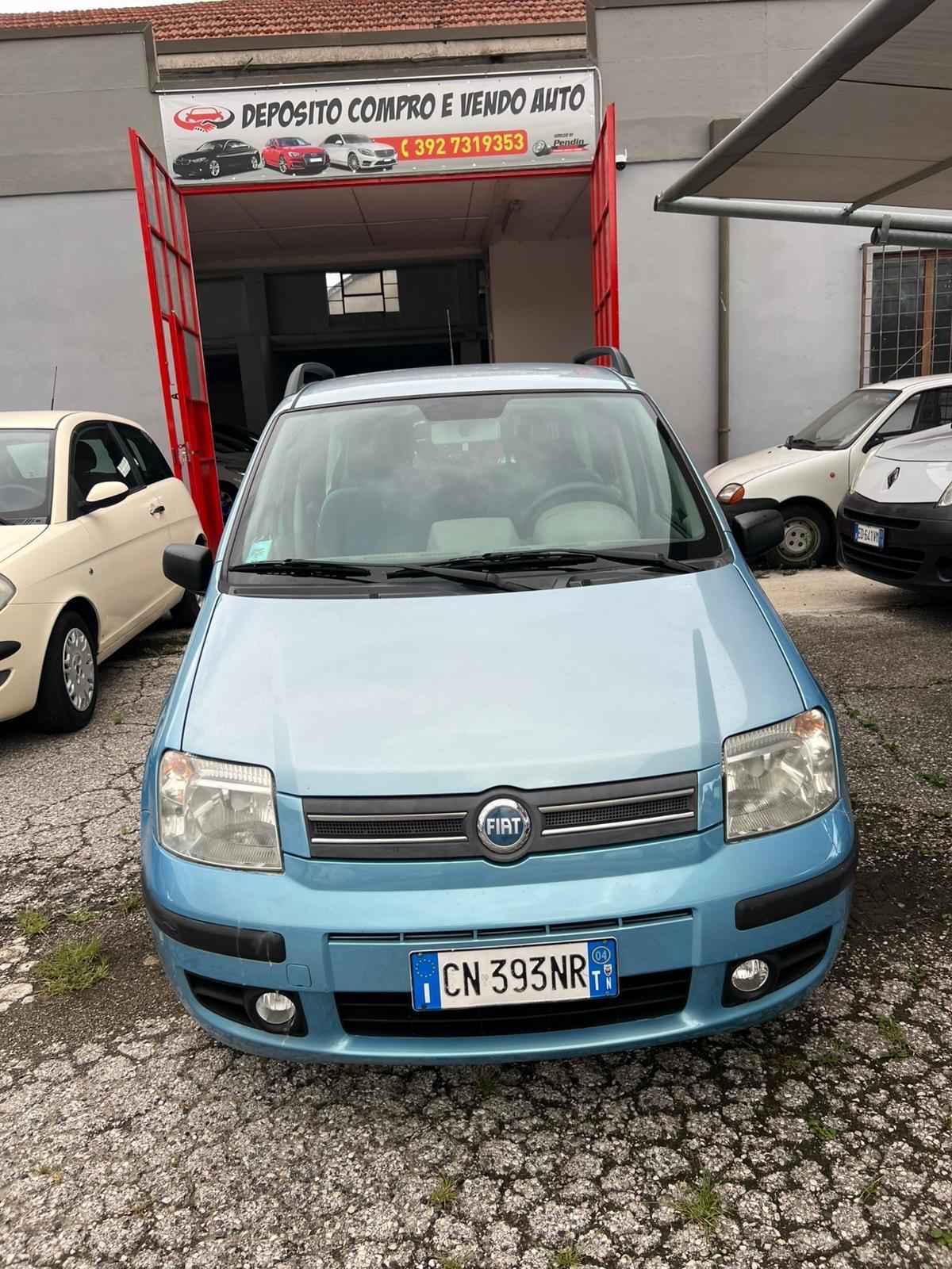 FIAT PANDA 1.2 BENZINA ANNO 2004 X NEOPATENTATI