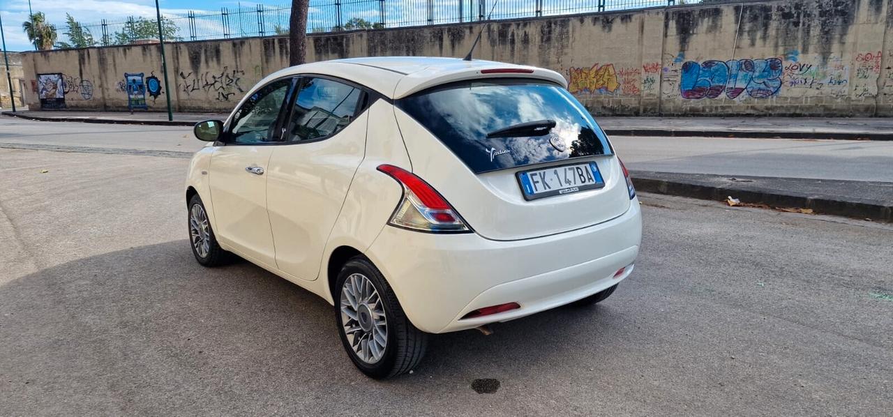 Lancia Ypsilon 1.2 69 CV 5 porte GPL Ecochic Mya Con BLOCKSHAFT
