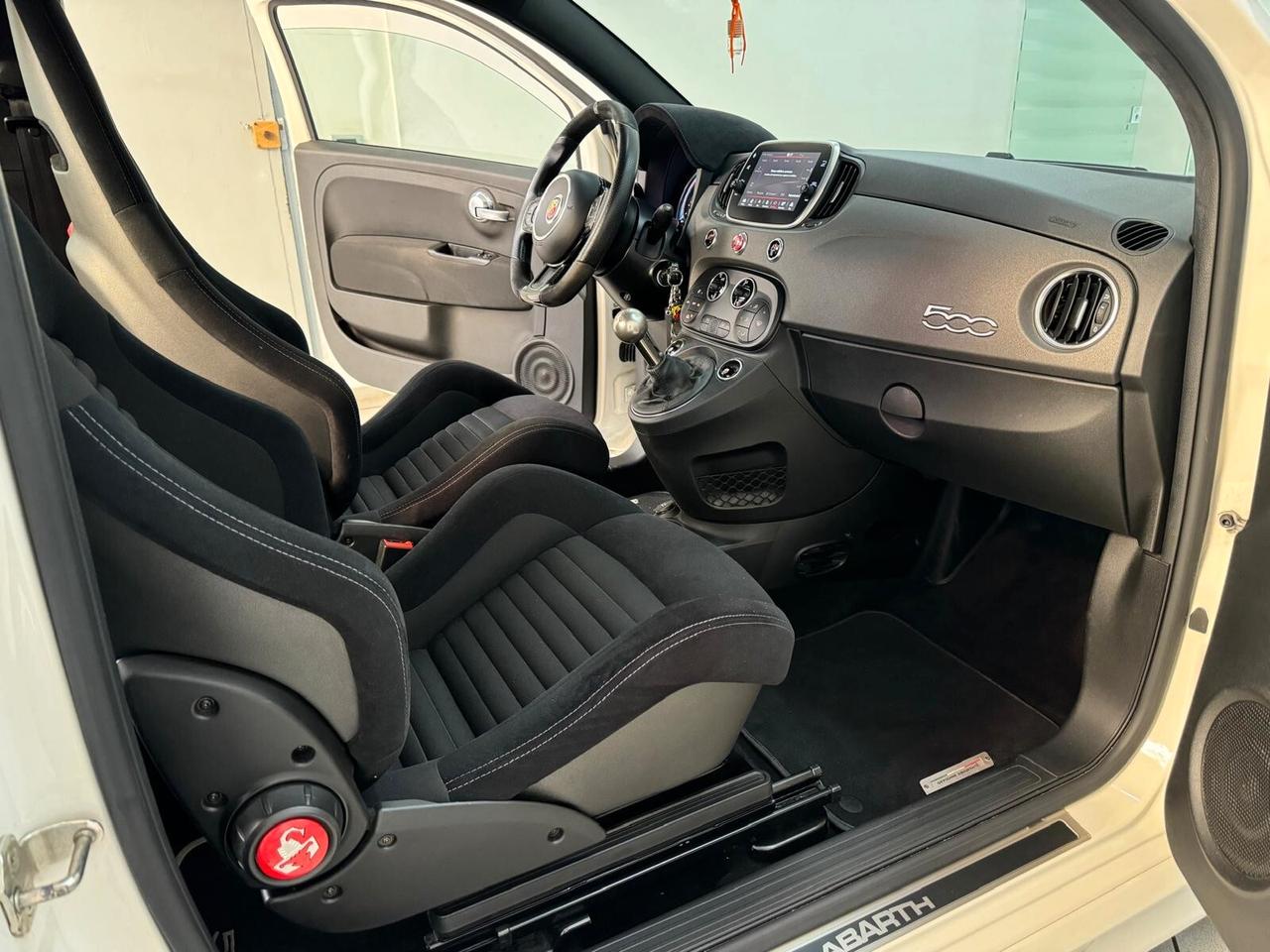 Abarth 595 Competizione 180 CV