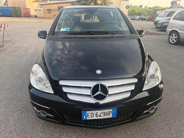 MERCEDES-BENZ B 200 CDI Premium senza nessun lavoro da fare