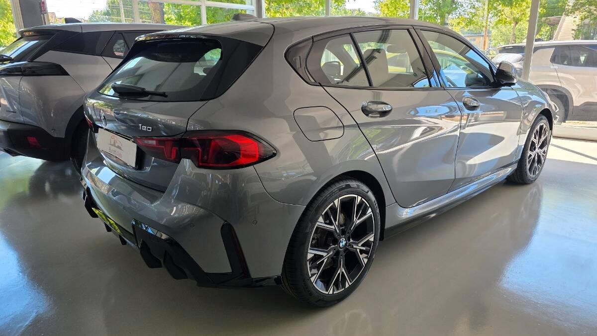 BMW Serie 1 120 48V M Sport Auto 170CV