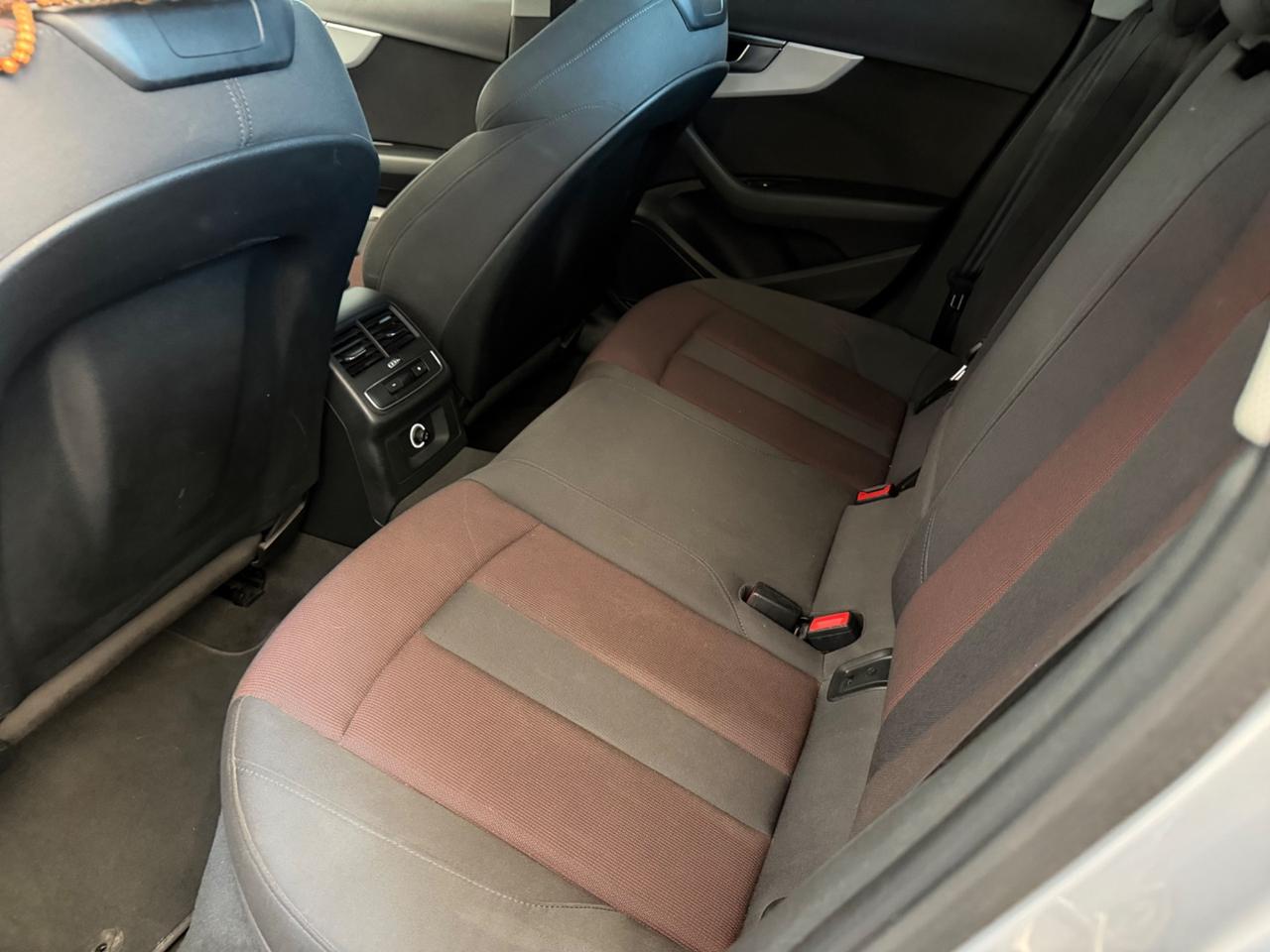Audi A4 2.0 TDI 190 CV S tronic quattro edition