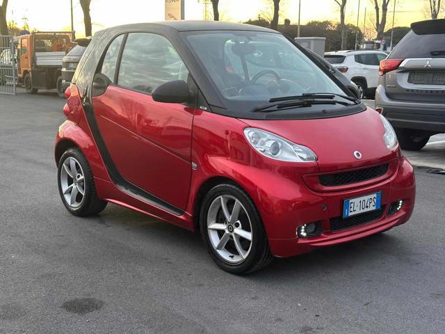 SMART ForTwo 1000 52 kW coupé limited two