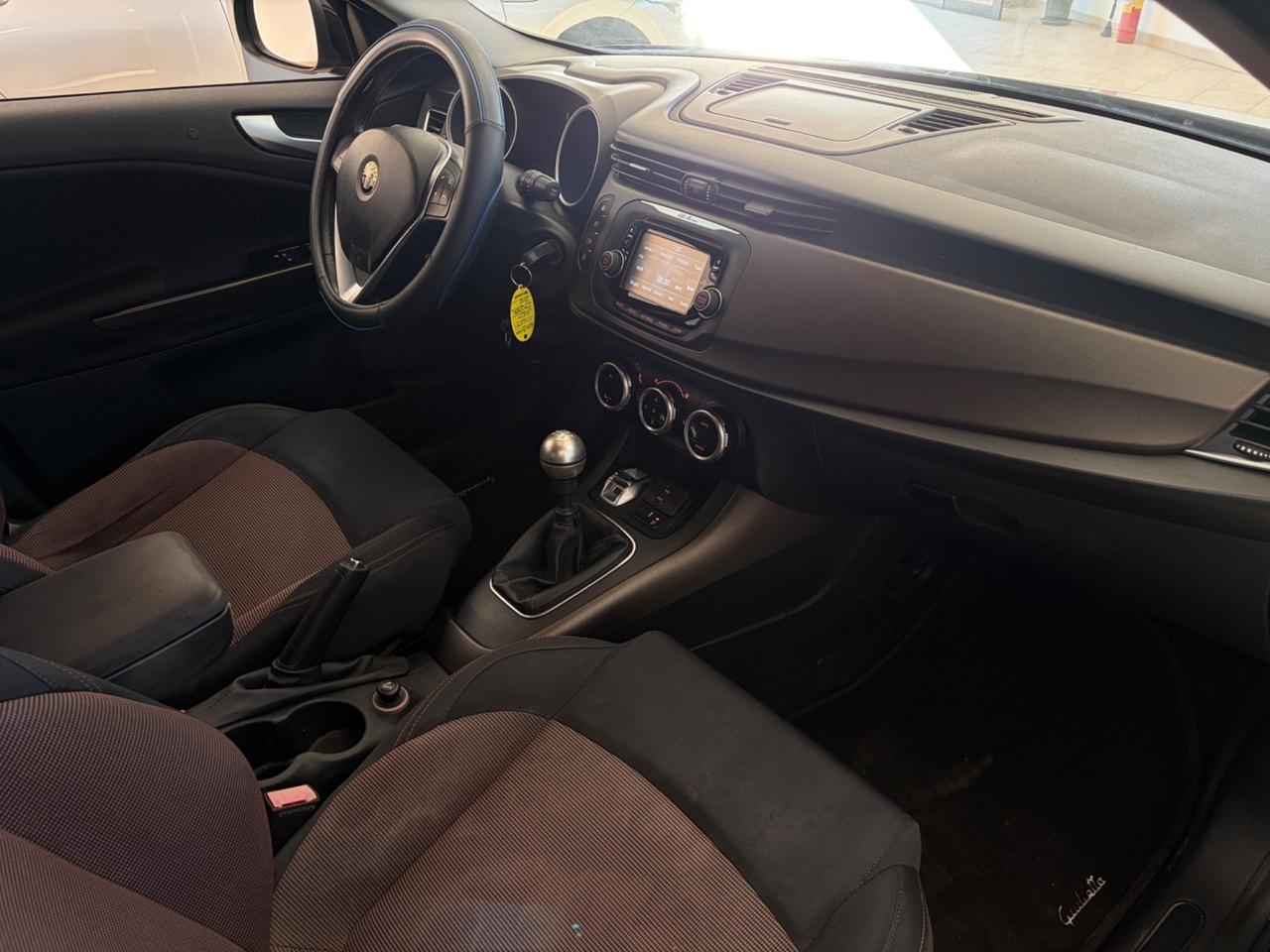 Alfa Romeo Giulietta 1.6 JTDm-2 105 CV Exclusive