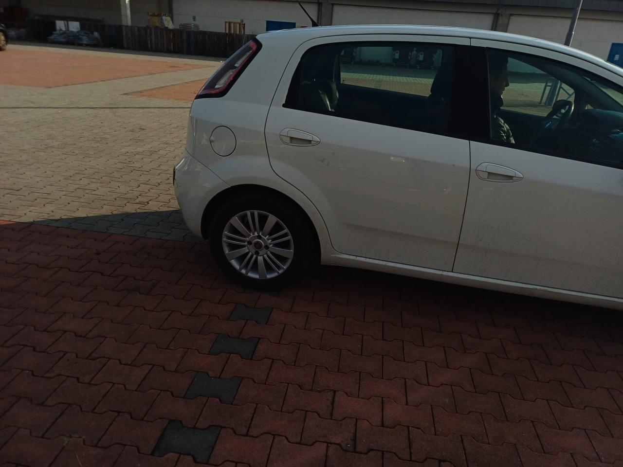 Fiat Punto Evo 1.3 Mjt 75 CV DPF 5 porte S&S Dynamic