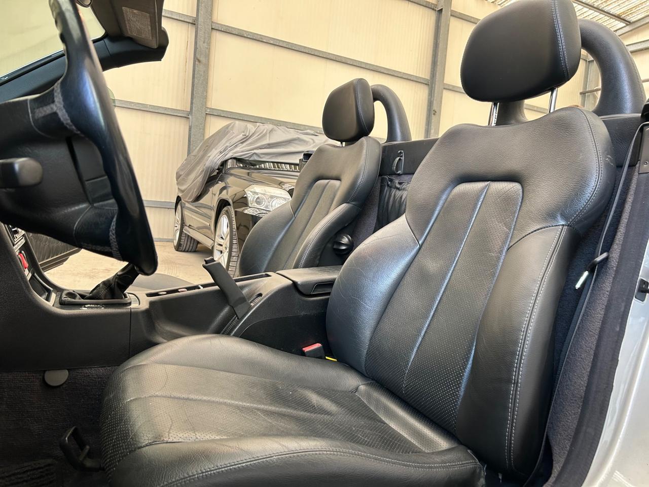 Mercedes-benz SLK 200
