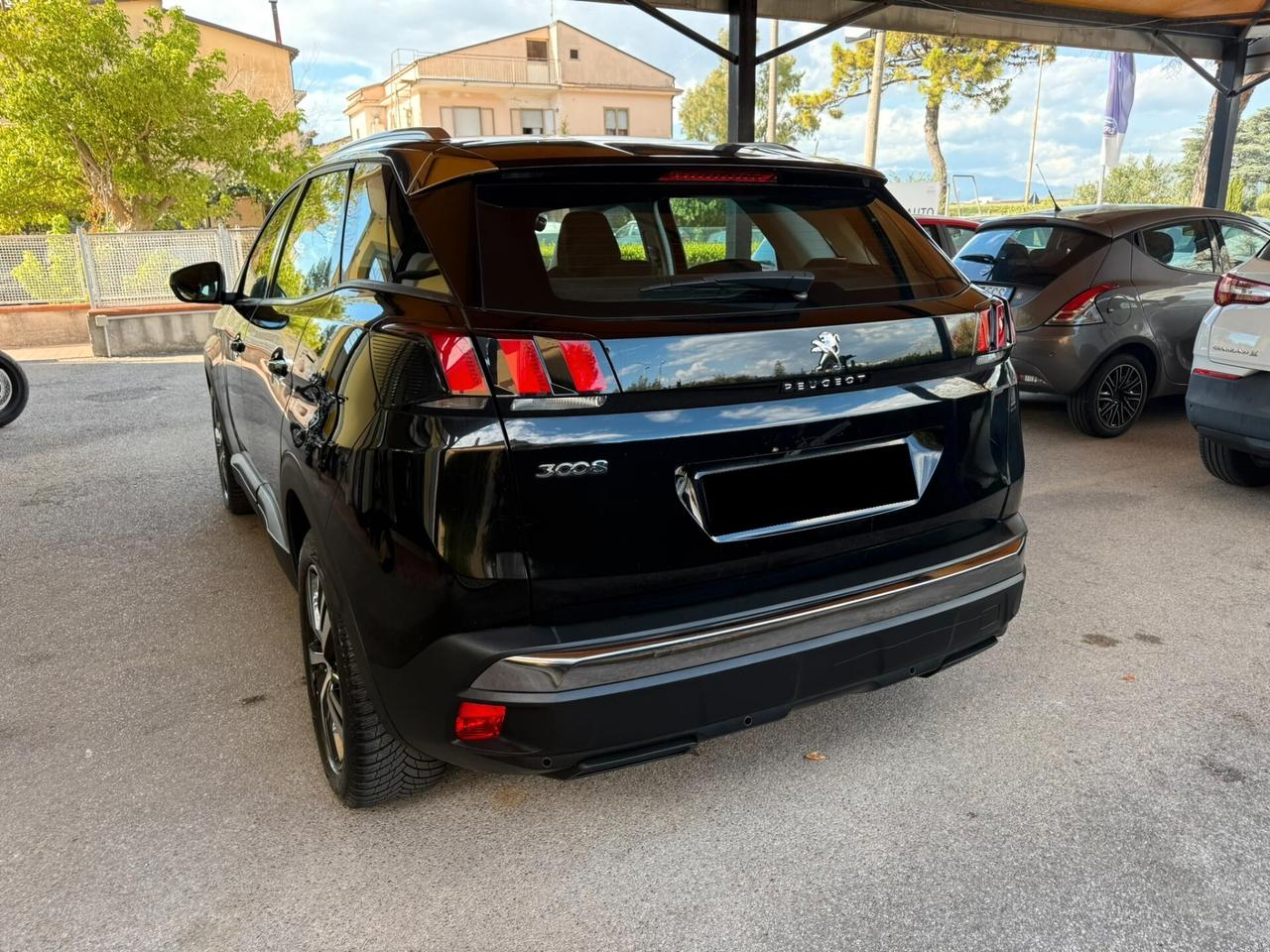 Peugeot 3008 BlueHDi 130 S&S Business