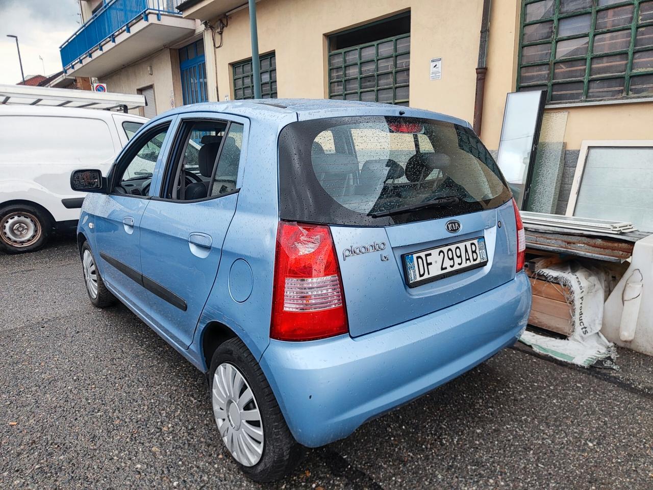 Kia Picanto 1.0 benzina