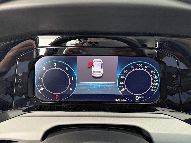 Volkswagen Golf 2.0 TDI SCR 85kW Life DSG