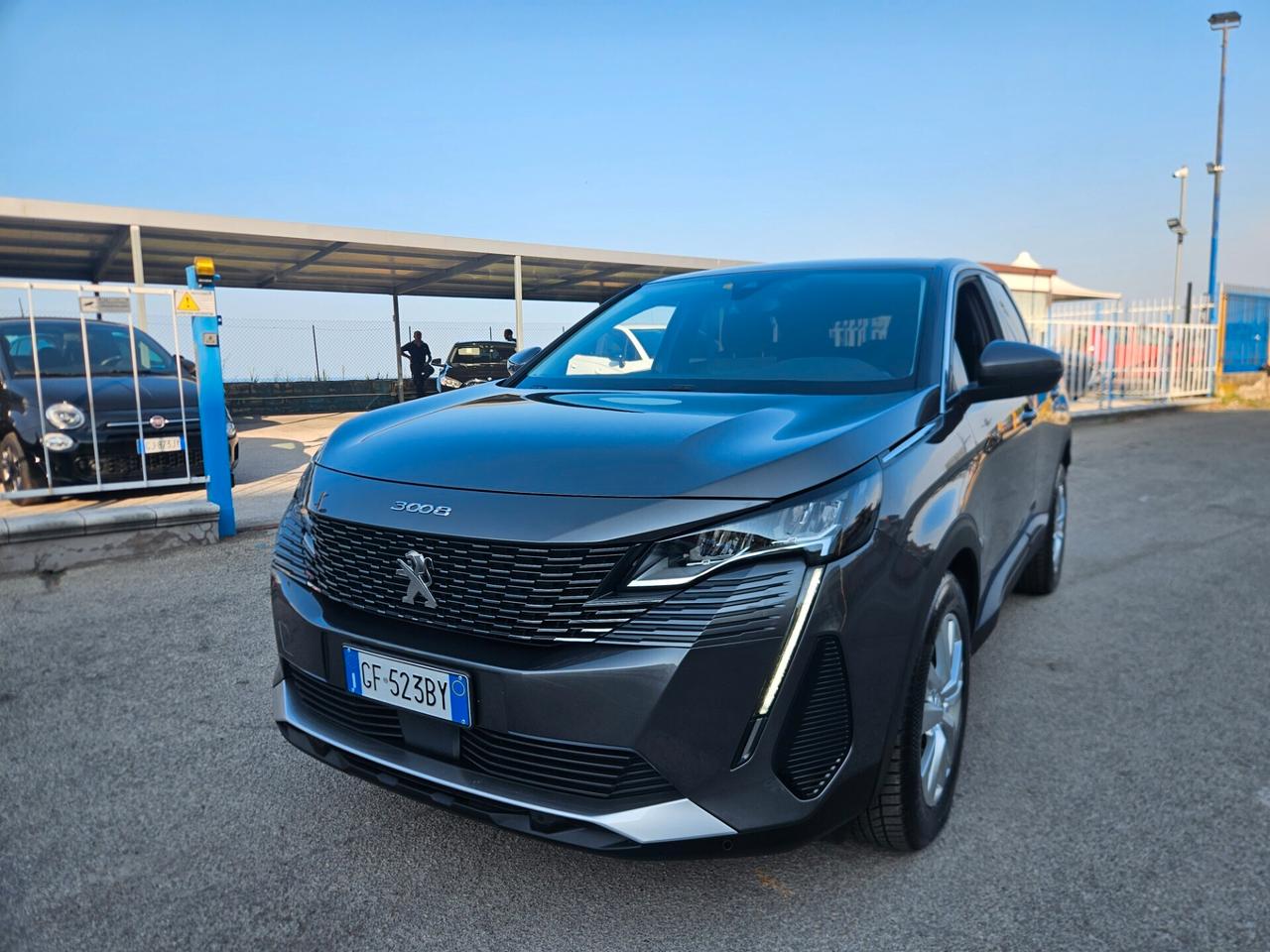 Peugeot 3008 BlueHDi 130 S&S EAT8 Business Edition