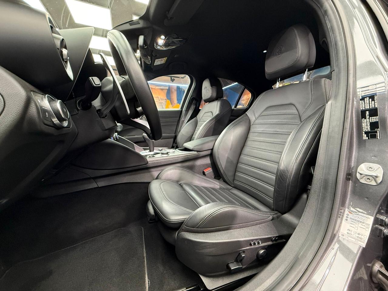 Alfa Romeo Giulia 2.9 V6 Bi-Turbo AT8 Quadrifoglio (157)