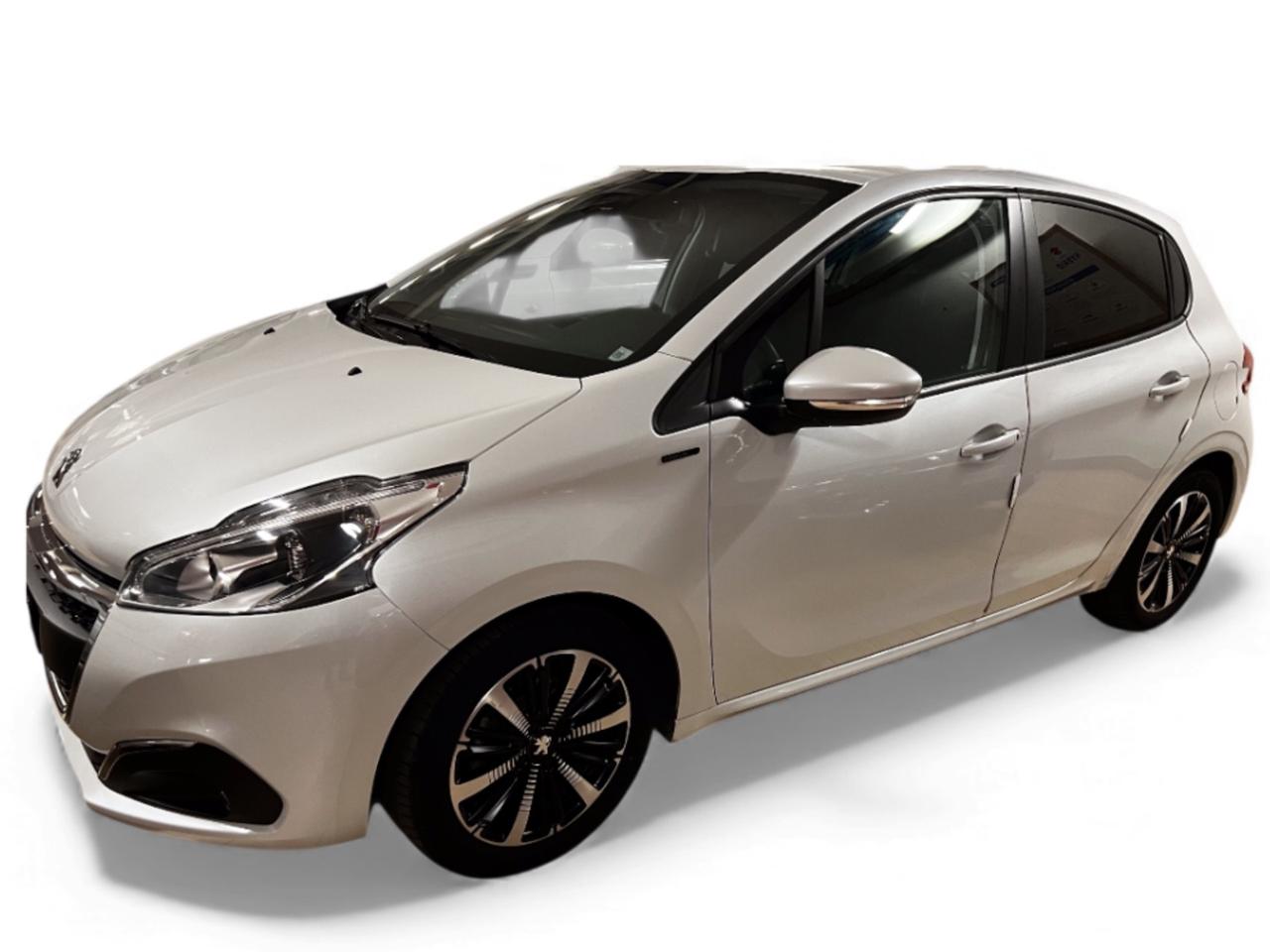 Peugeot 208 PureTech 82 Stop&Start 5 porte Signature Ok Neopatentati Perfetta