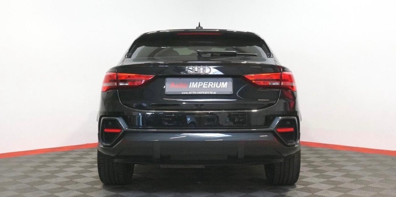 Audi Q3 35 Tdi Sportback S line edition