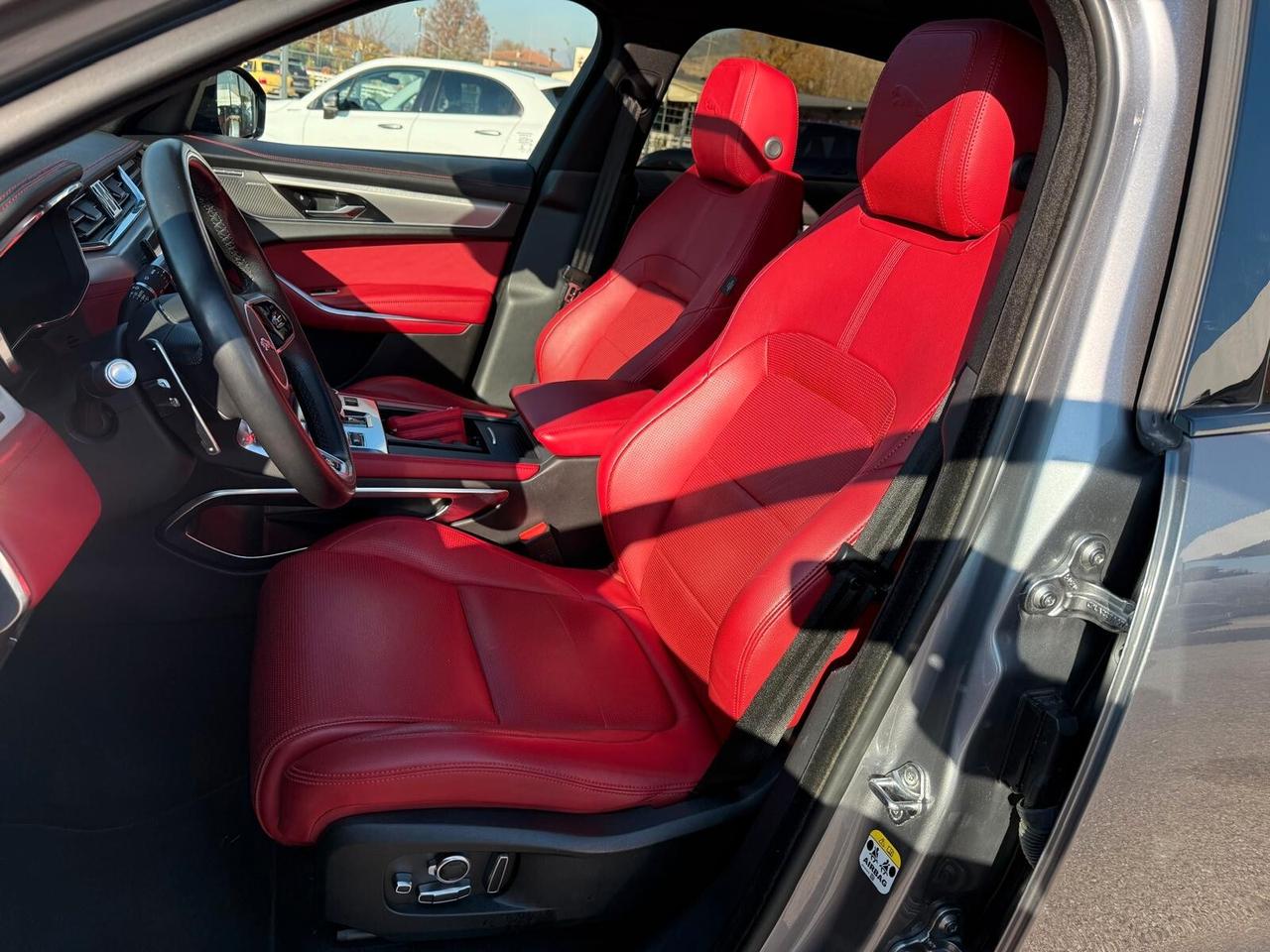 Jaguar F-Pace 2.0 D IBRIDA/DIESEL R-DYN FULL AFFARE