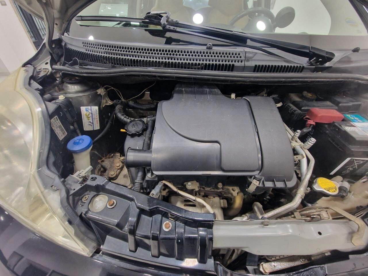 Peugeot 107 1.0 68 CV 5p. Cambio Automatico