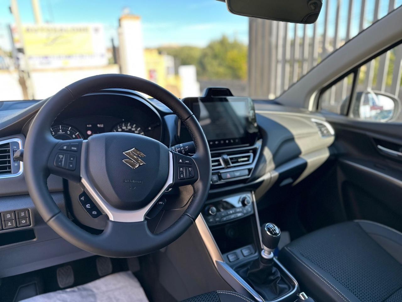 Suzuki S-Cross 1.4 Hybrid Top+