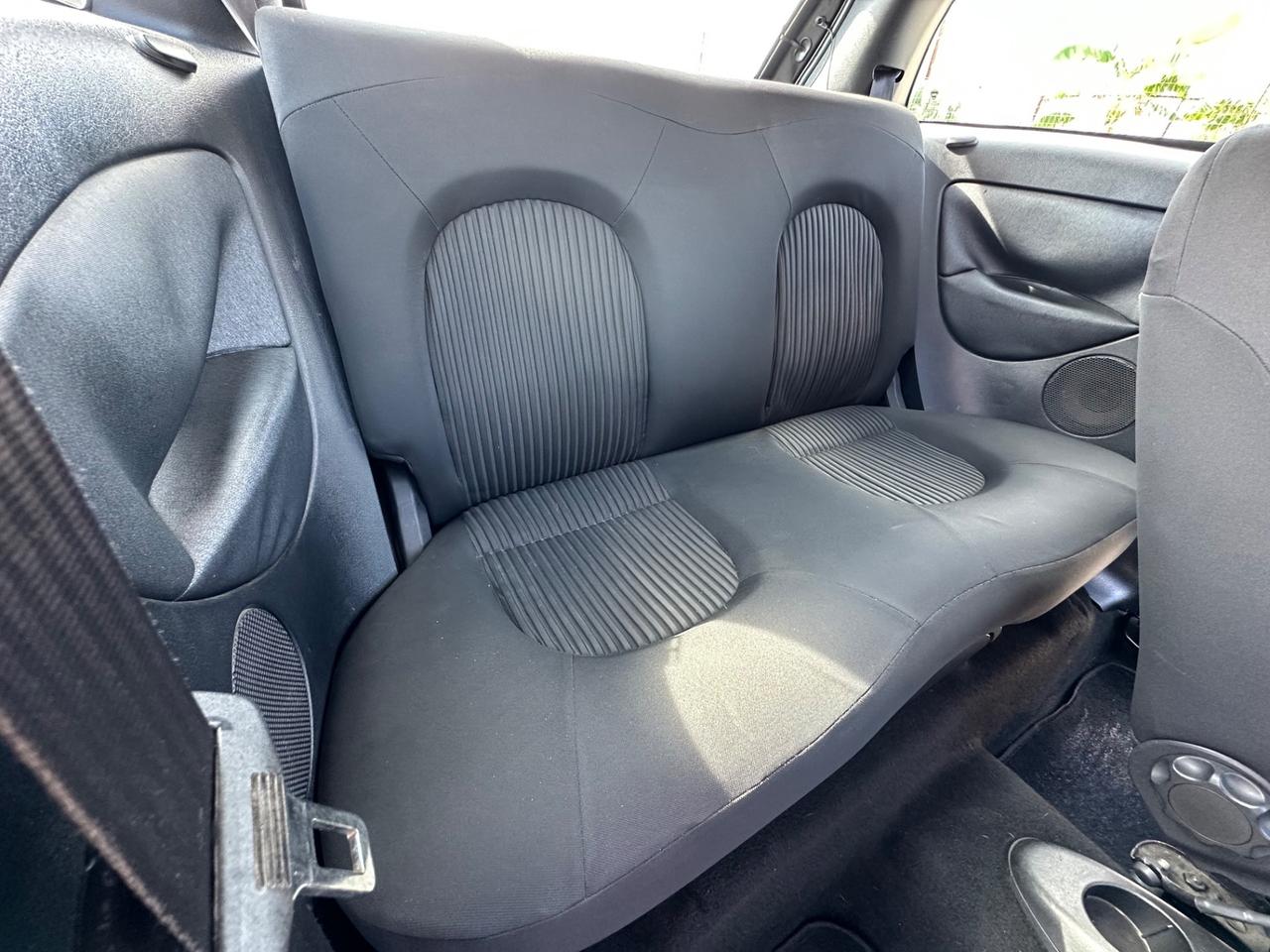 Lancia Ypsilon 1.4 Platino Ecochic GPL
