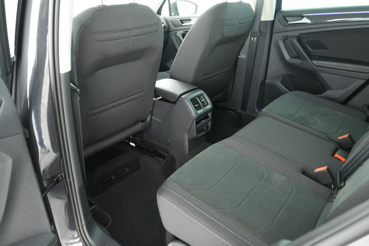 VOLKSWAGEN Tiguan 1.5 tsi Elegance 150cv dsg CAMERA+ACC+APP CONNECT