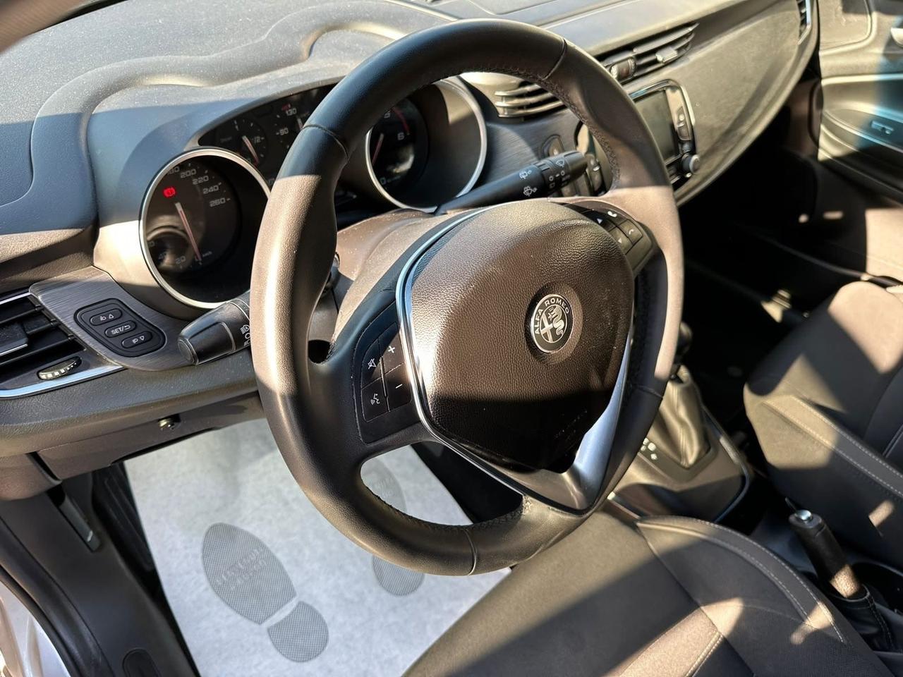Alfa Romeo Giulietta 1.6 JTDm TCT 120 CV Sport