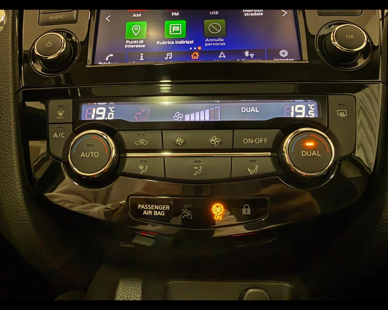 NISSAN Qashqai 2ª serie - Qashqai 1.5 dCi 115 CV N-Connecta