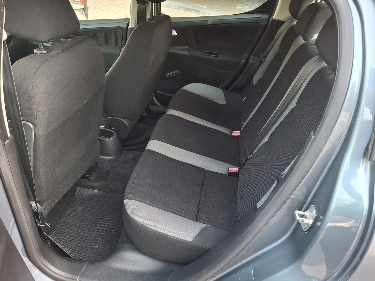 Peugeot 207 1.4 HDi 70CV 5p. ONE Line