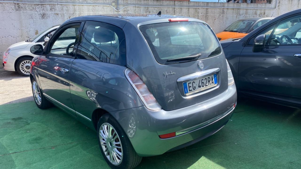 Lancia Ypsilon 1.2 69 CV Platinum B/GPL