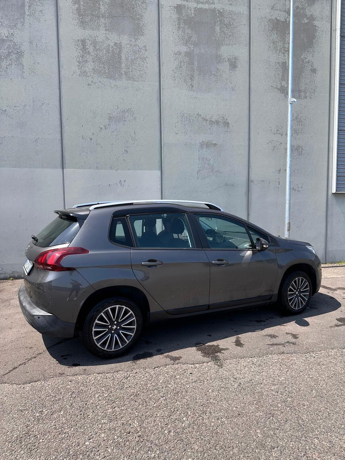 Peugeot 2008 PureTech 82 Active