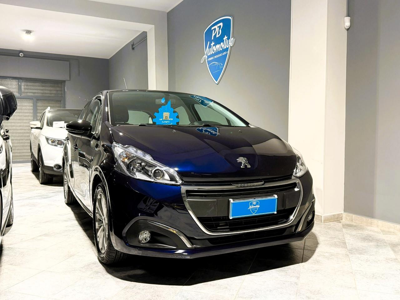Peugeot 208 1.2 5 PORTE ALLURE 82 CV UNICO PROPRIETARIO