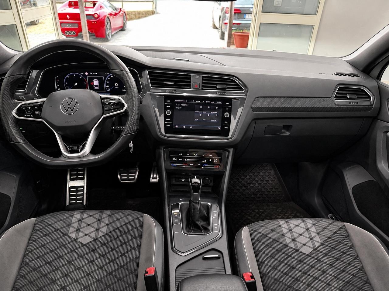 Volkswagen Tiguan 2.0 TDI 150 CV SCR DSG R-Line