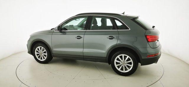 AUDI Q3 2.0 TDI 120 CV Business