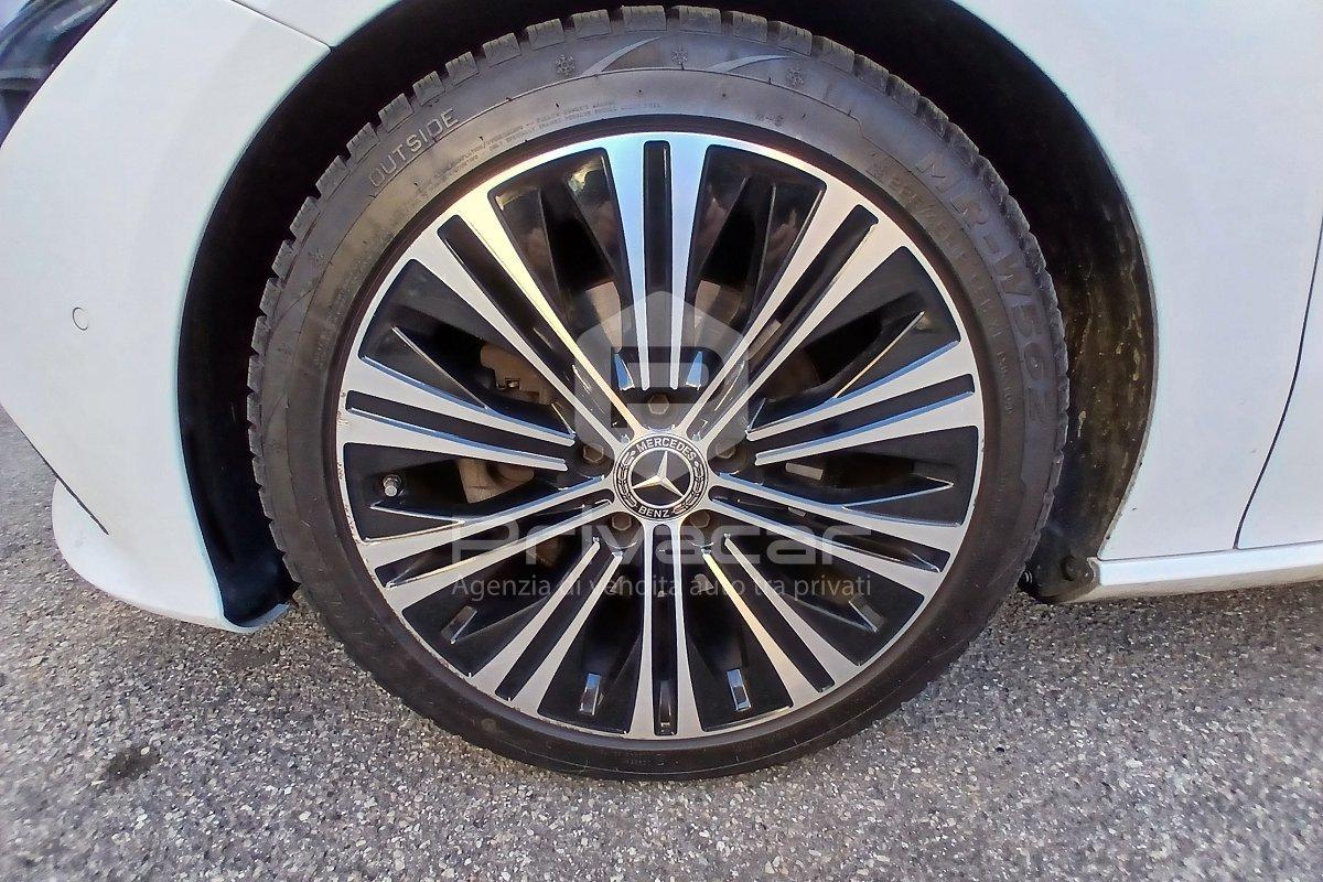 MERCEDES CLA 200 Automatic Shooting Brake Business