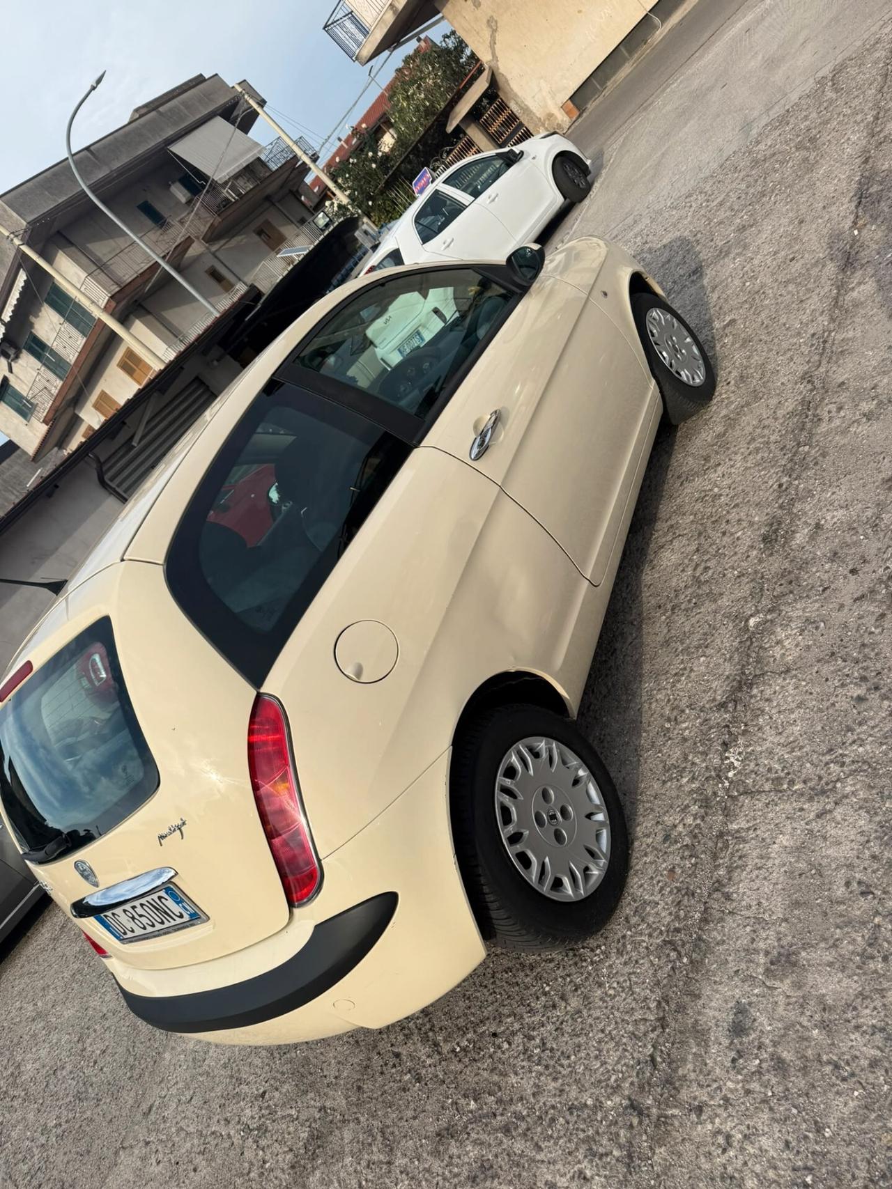 Lancia Ypsilon 1.3 Multijet 16V Argento