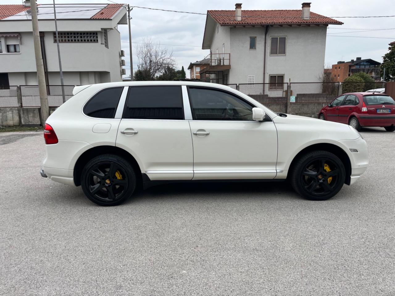 Porsche Cayenne 4.8 S