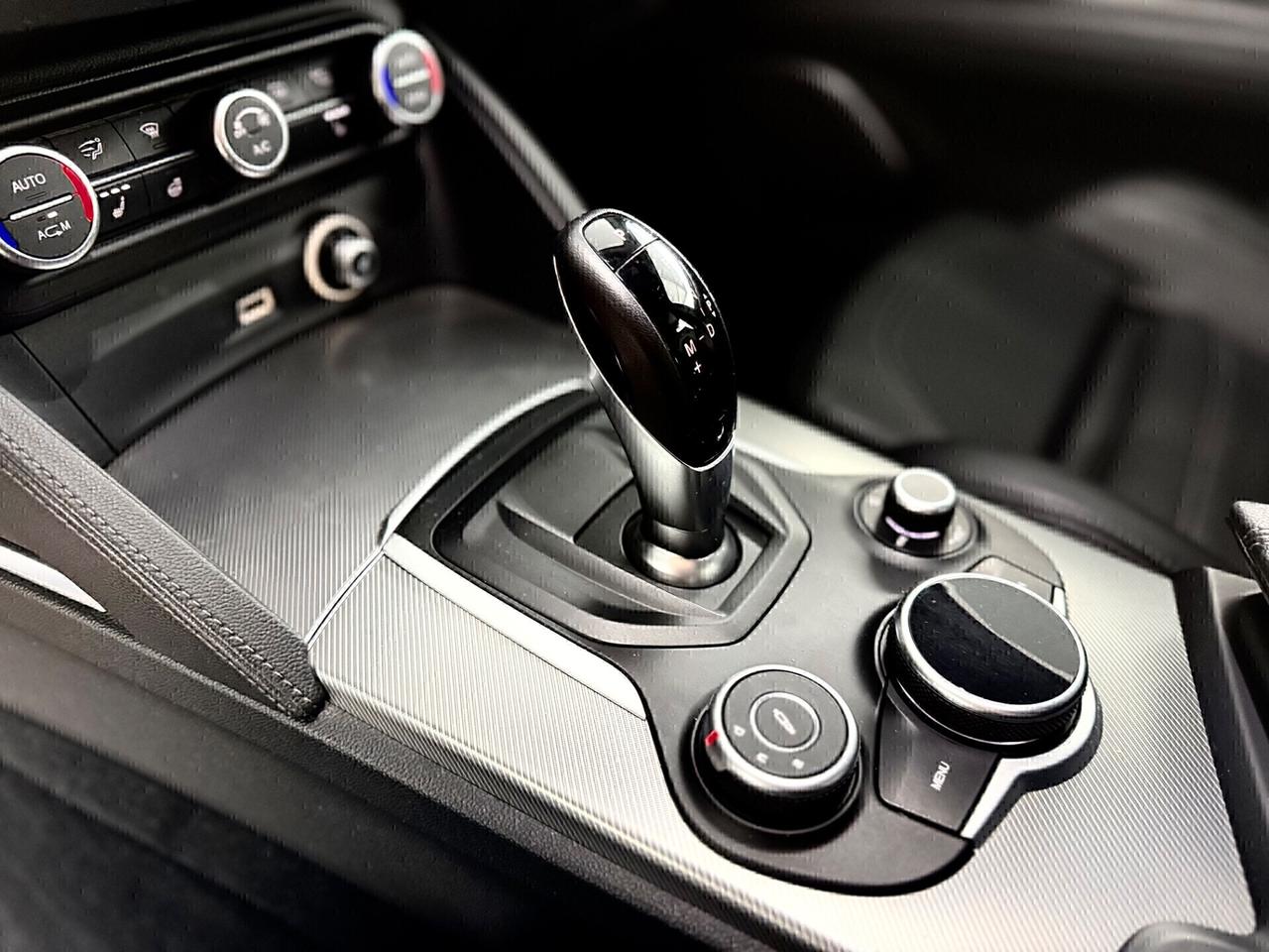Alfa Stelvio 2.2 Turbodiesel 210 CV AT8 Q4 Super
