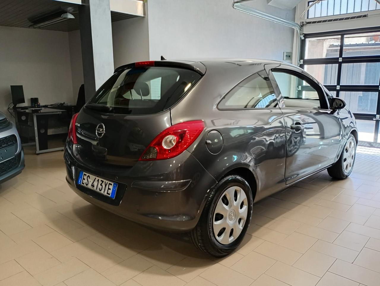 Opel Corsa 1.2 3 porte Edition
