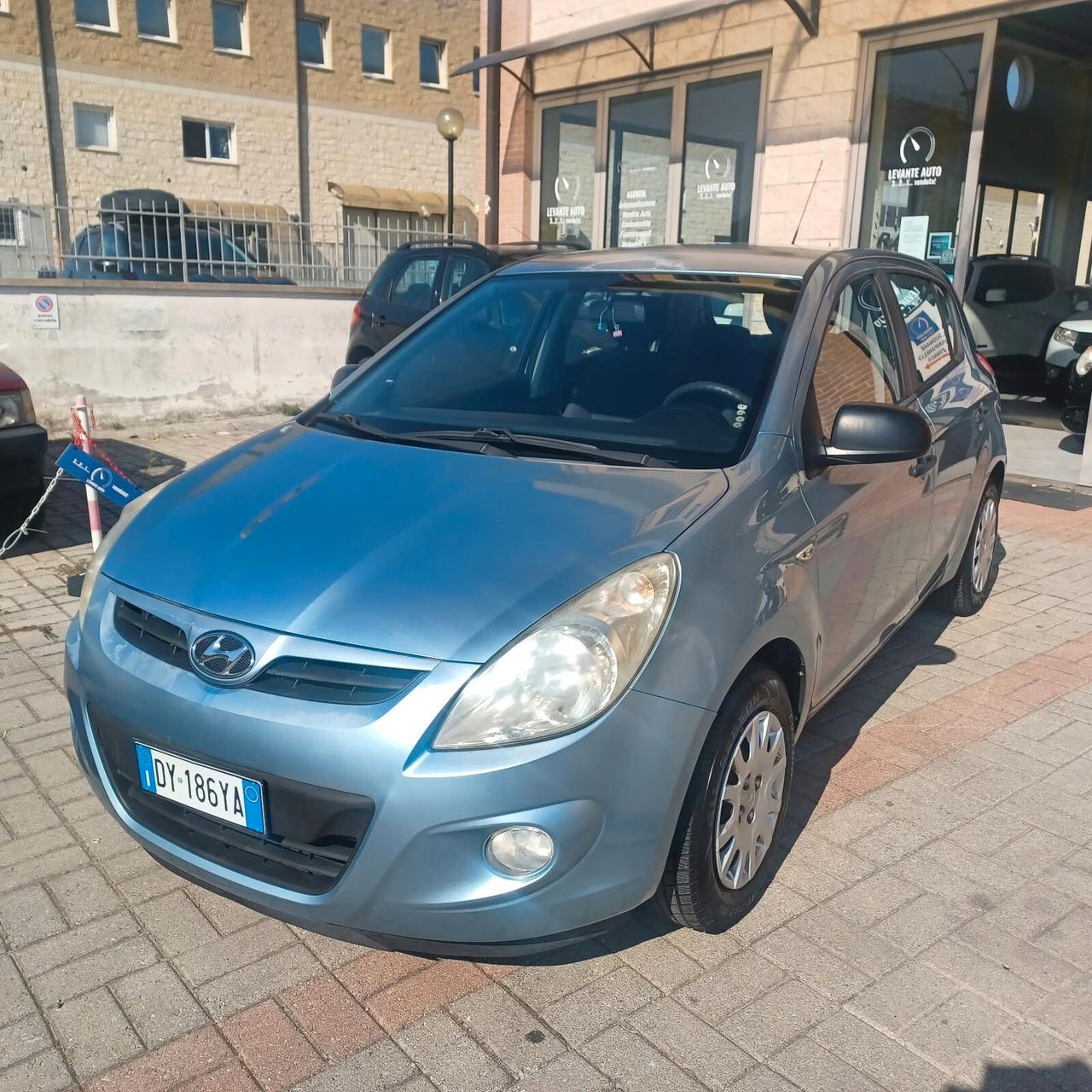 162.258KM HYUNDAI I20 GPL DI FABBRICA NEOPATENTATI