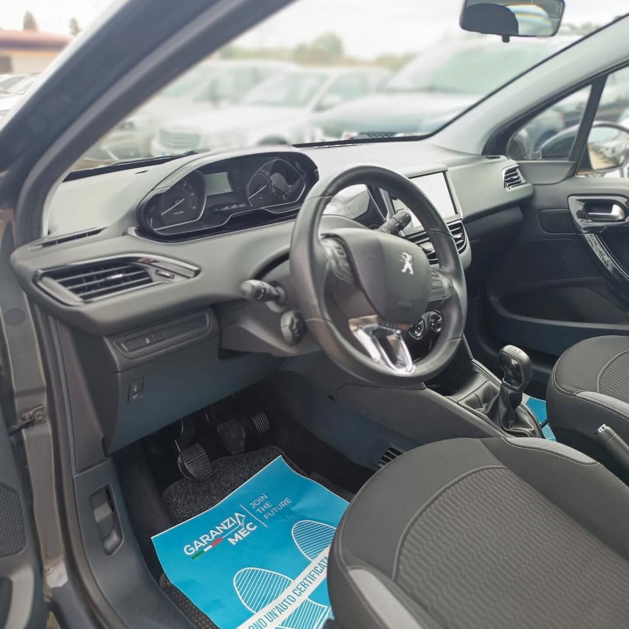 Peugeot 208 75Cv ok NEOPATENTAT
